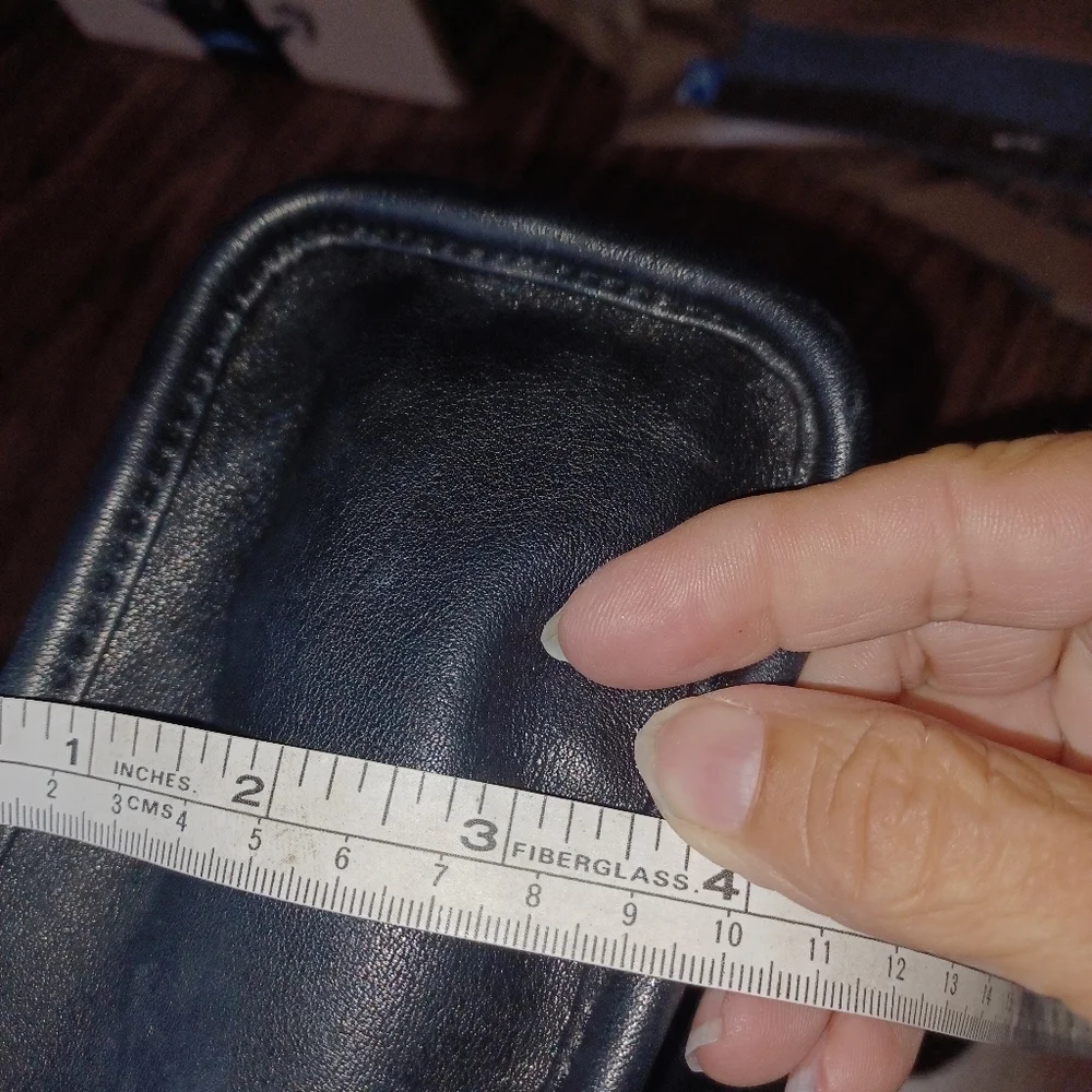 Tumi Vintage Leather Travel Kit, 13x8.5x4